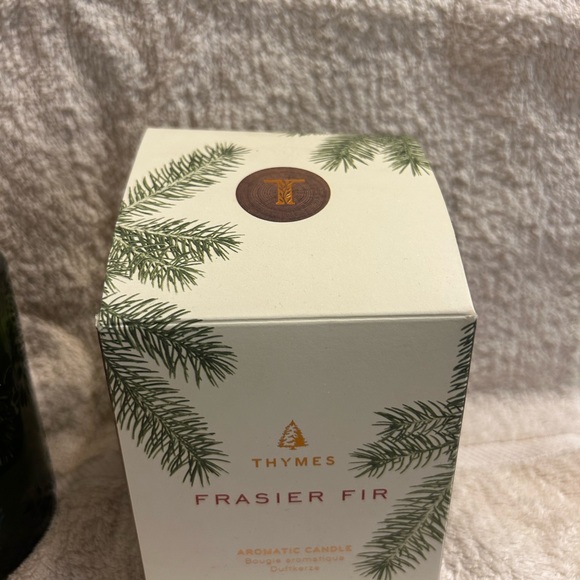 Thymes Frasier Fir Candle new in box 6.5 oz. Great! - Picture 4 of 6
